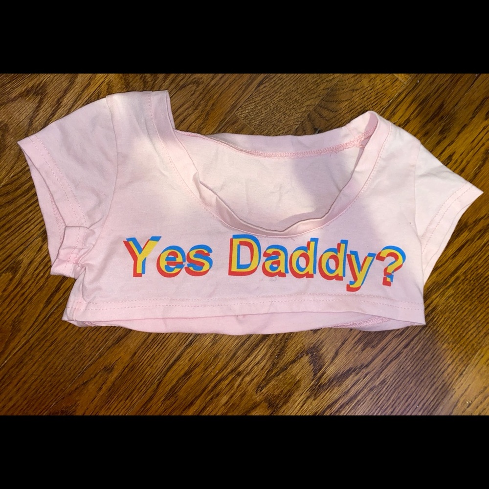 Yes Daddy short Crop